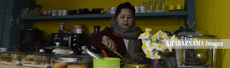 محلی برای خودکفایی دو نسل؛ مینا رضایی و ابتکار متفاوت در رستورانت داری در پایتخت افغانستان